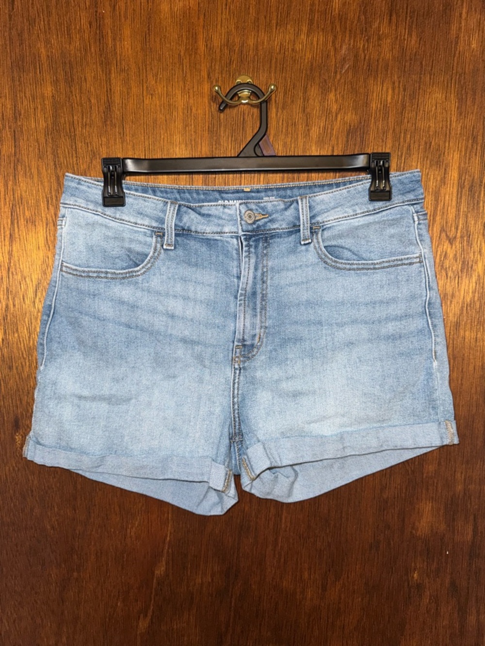 Old Navy Women’s Light Wash Shorts